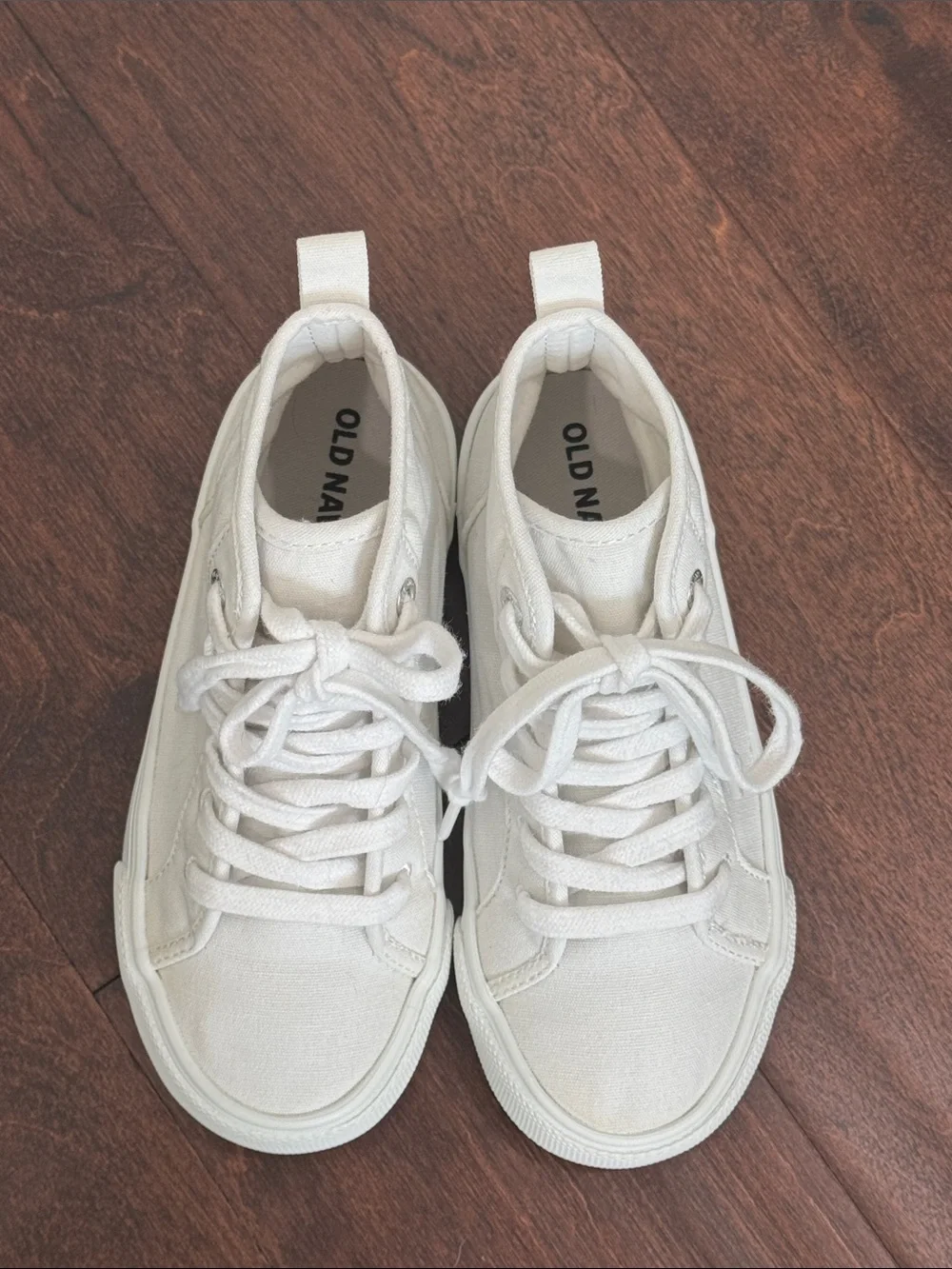 Old Navy White High Tops Shoes Casual Chic Fashion Sneakers, size 12